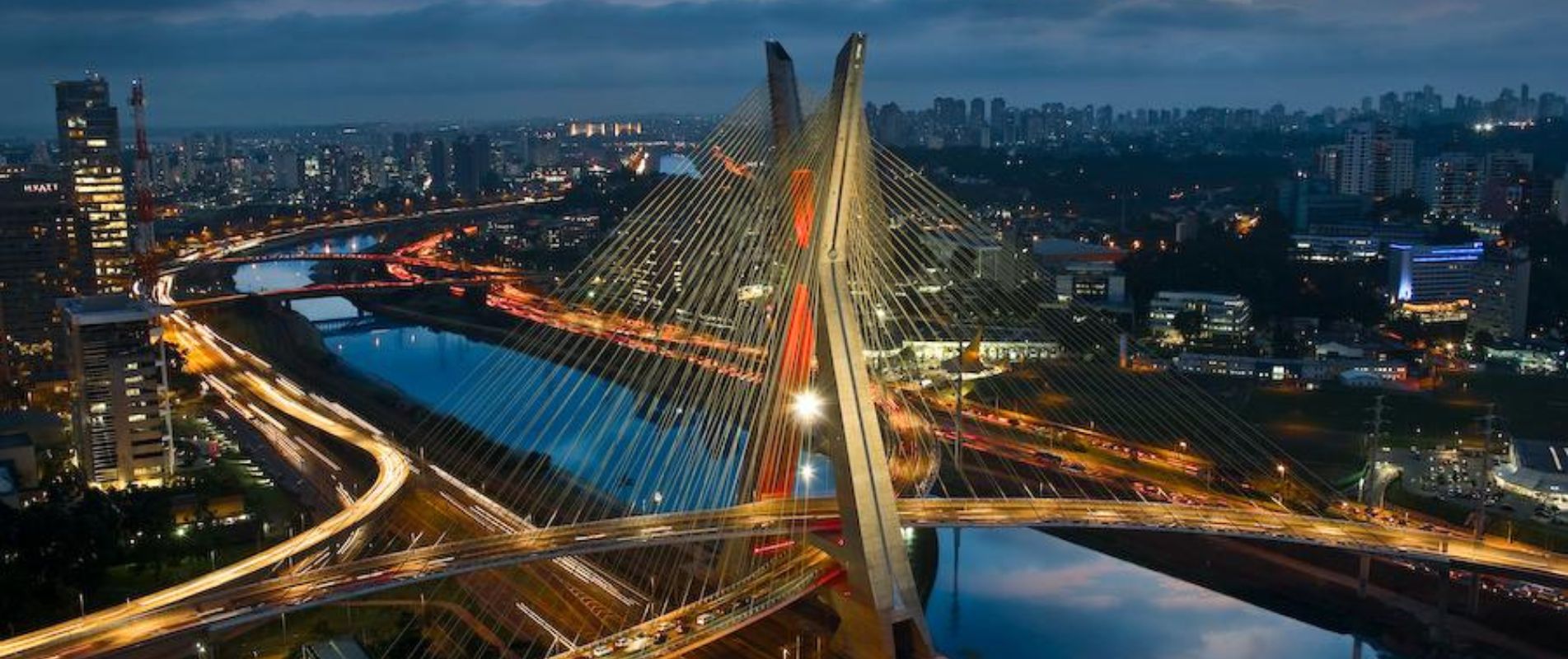 Transporte particular na região de São Paulo
